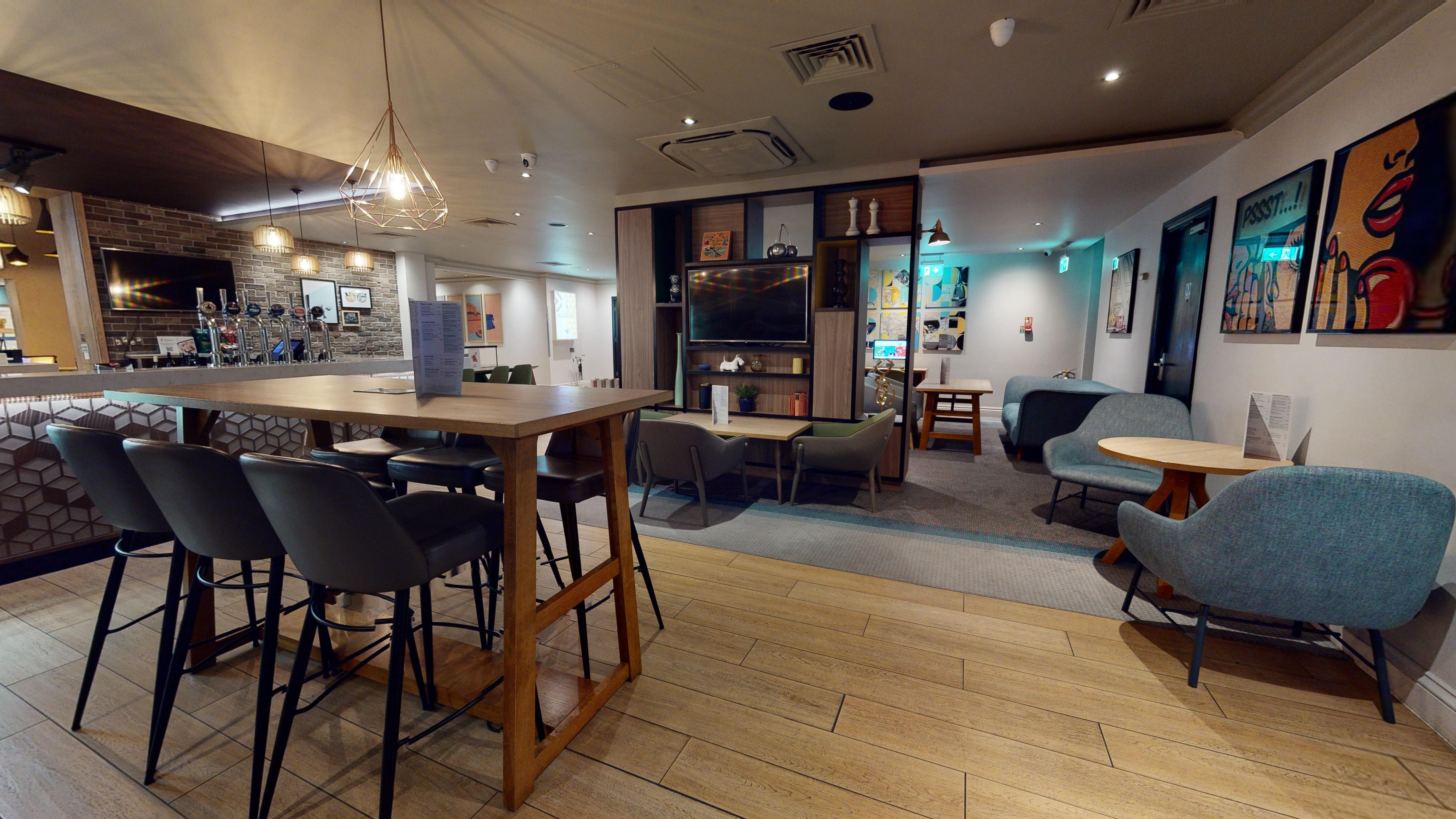 Holiday Inn Brentwood By Ihg Exteriör bild