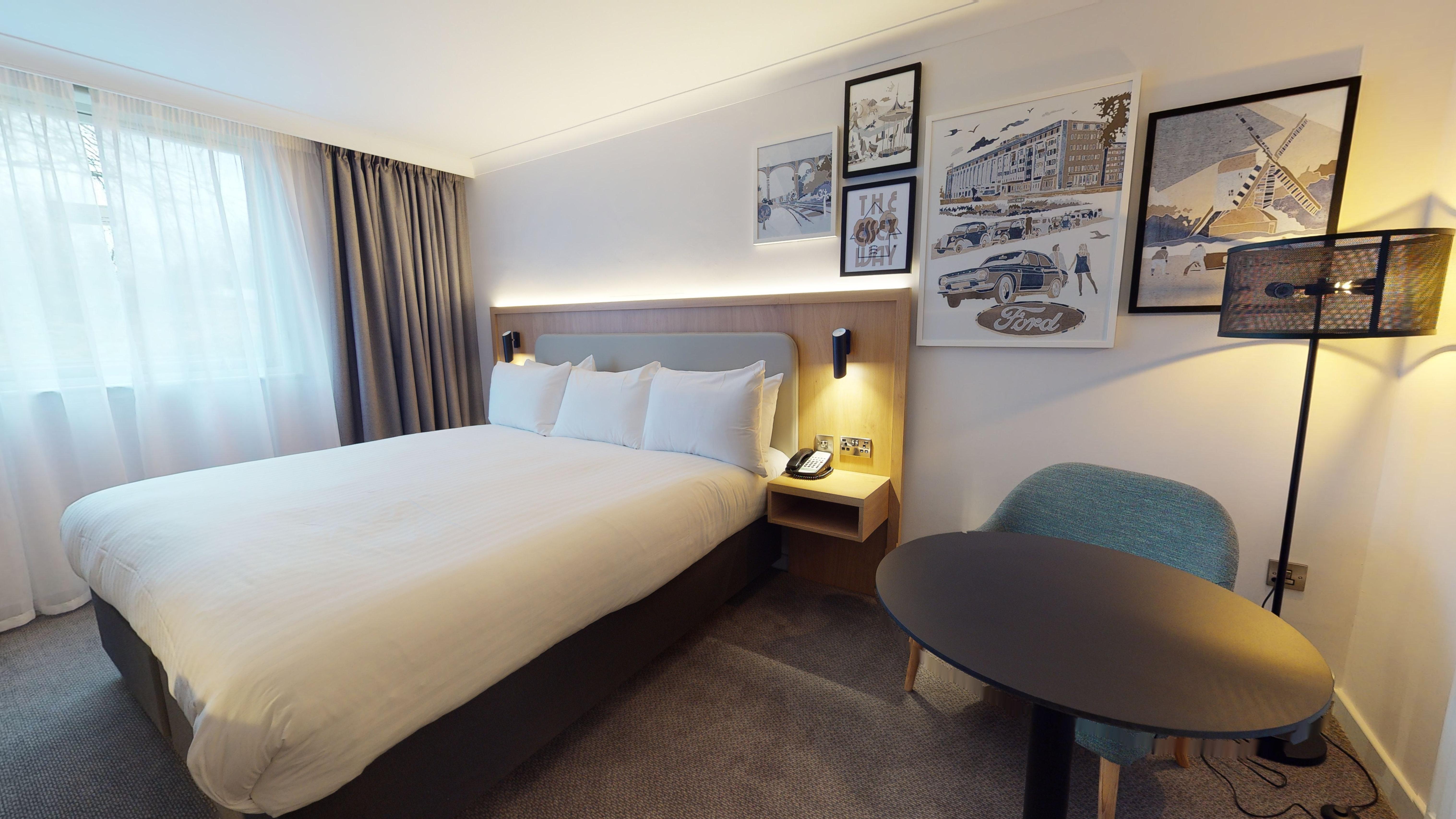 Holiday Inn Brentwood By Ihg Exteriör bild