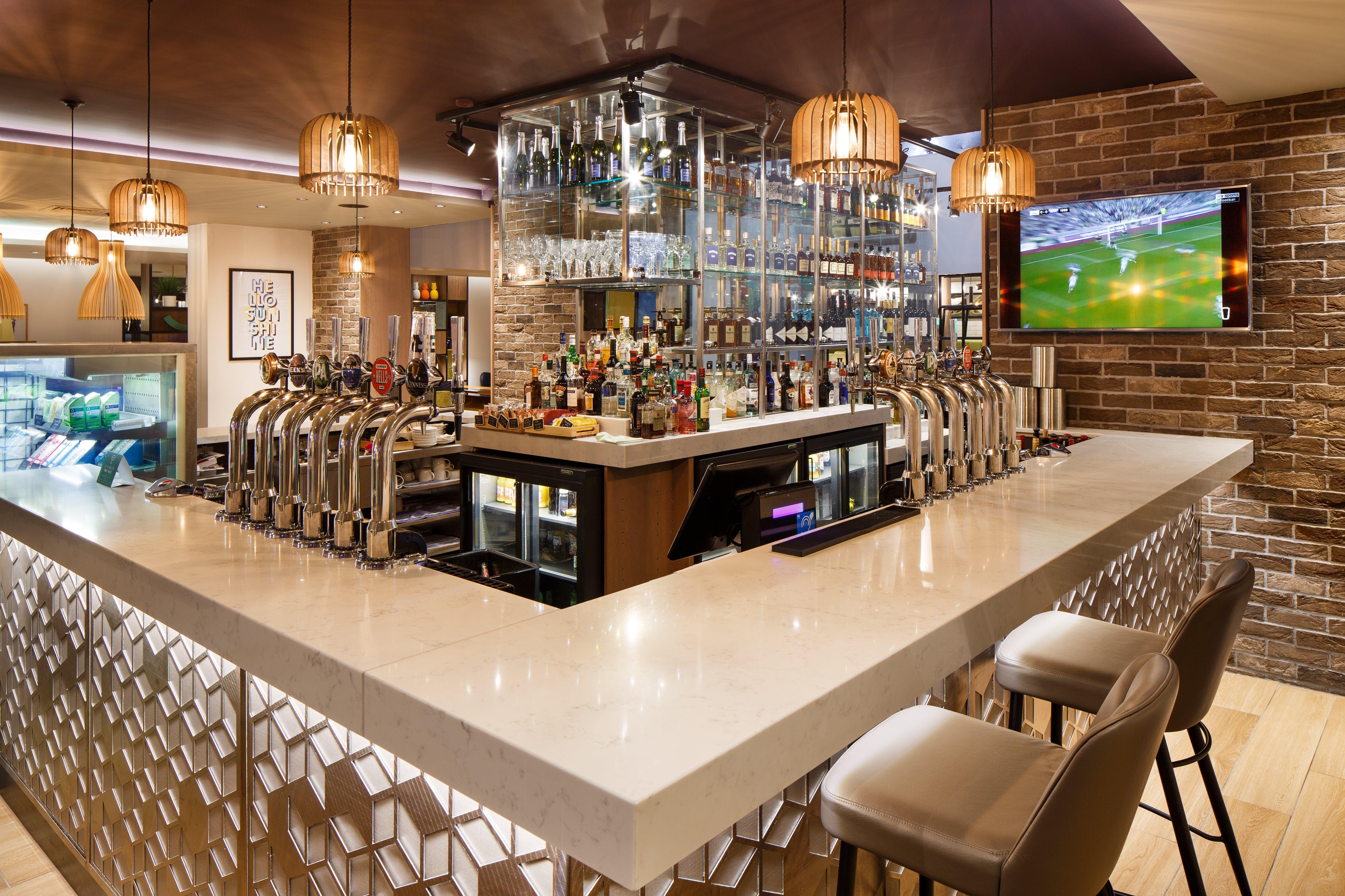 Holiday Inn Brentwood By Ihg Exteriör bild