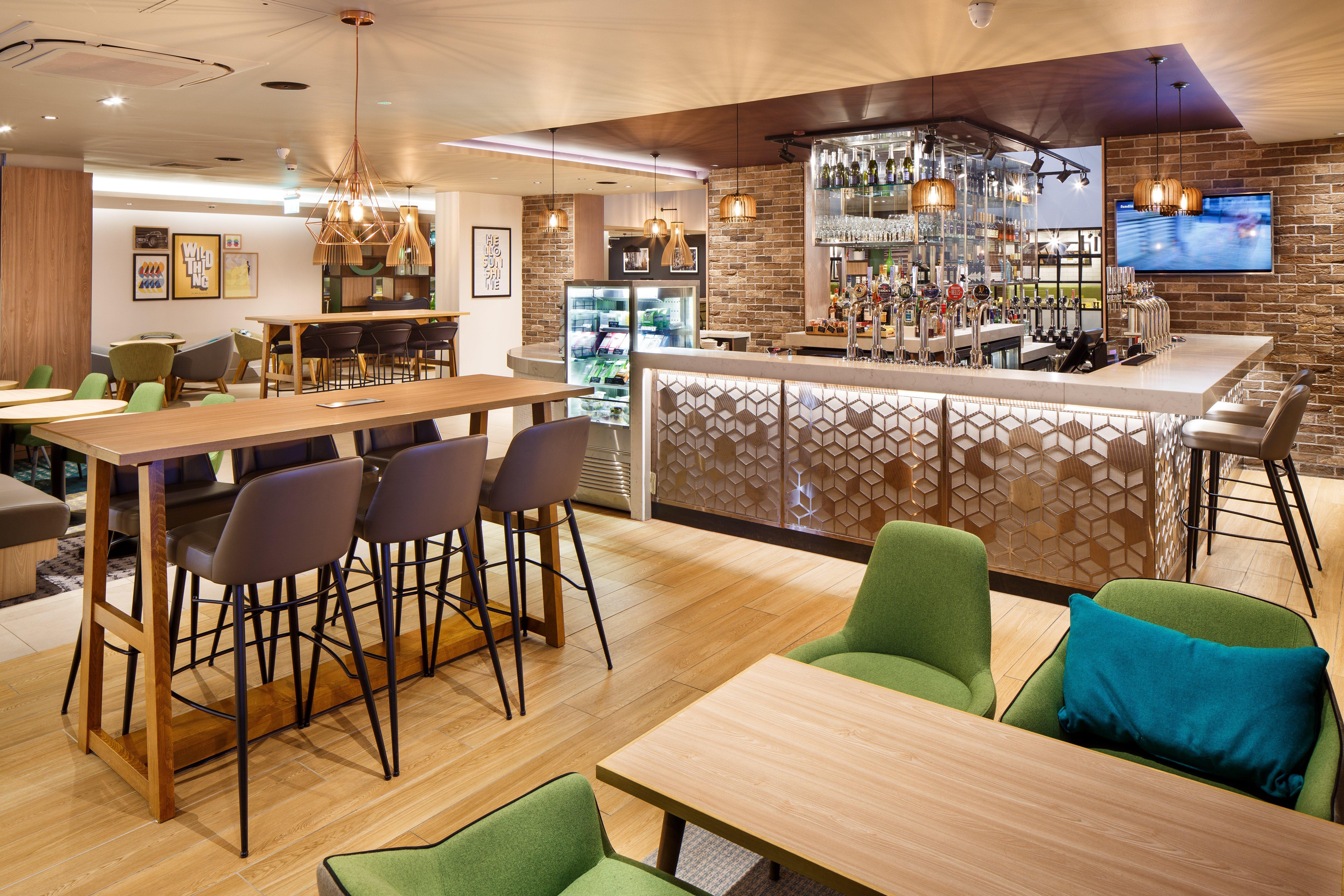 Holiday Inn Brentwood By Ihg Exteriör bild