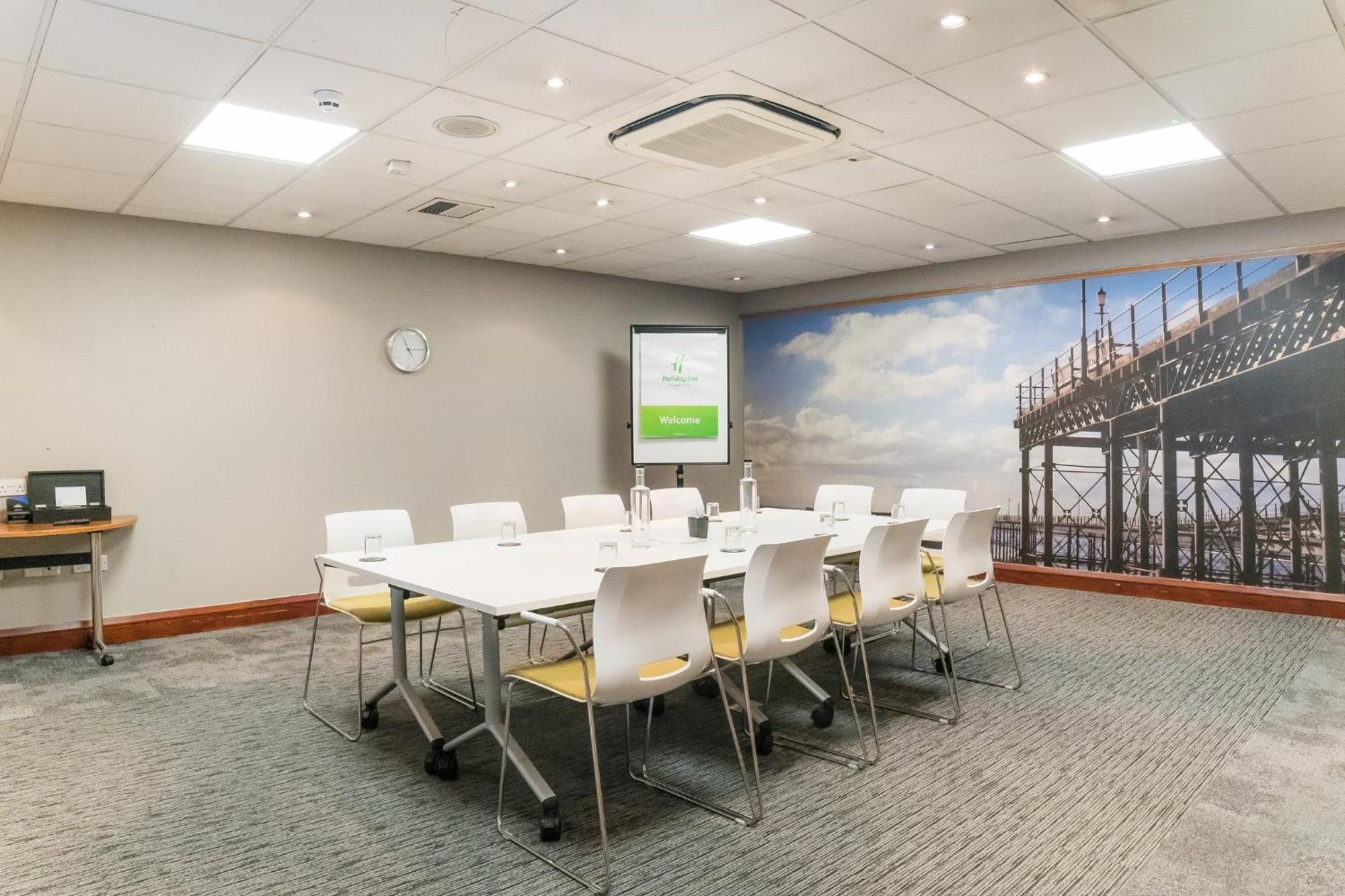 Holiday Inn Brentwood By Ihg Exteriör bild