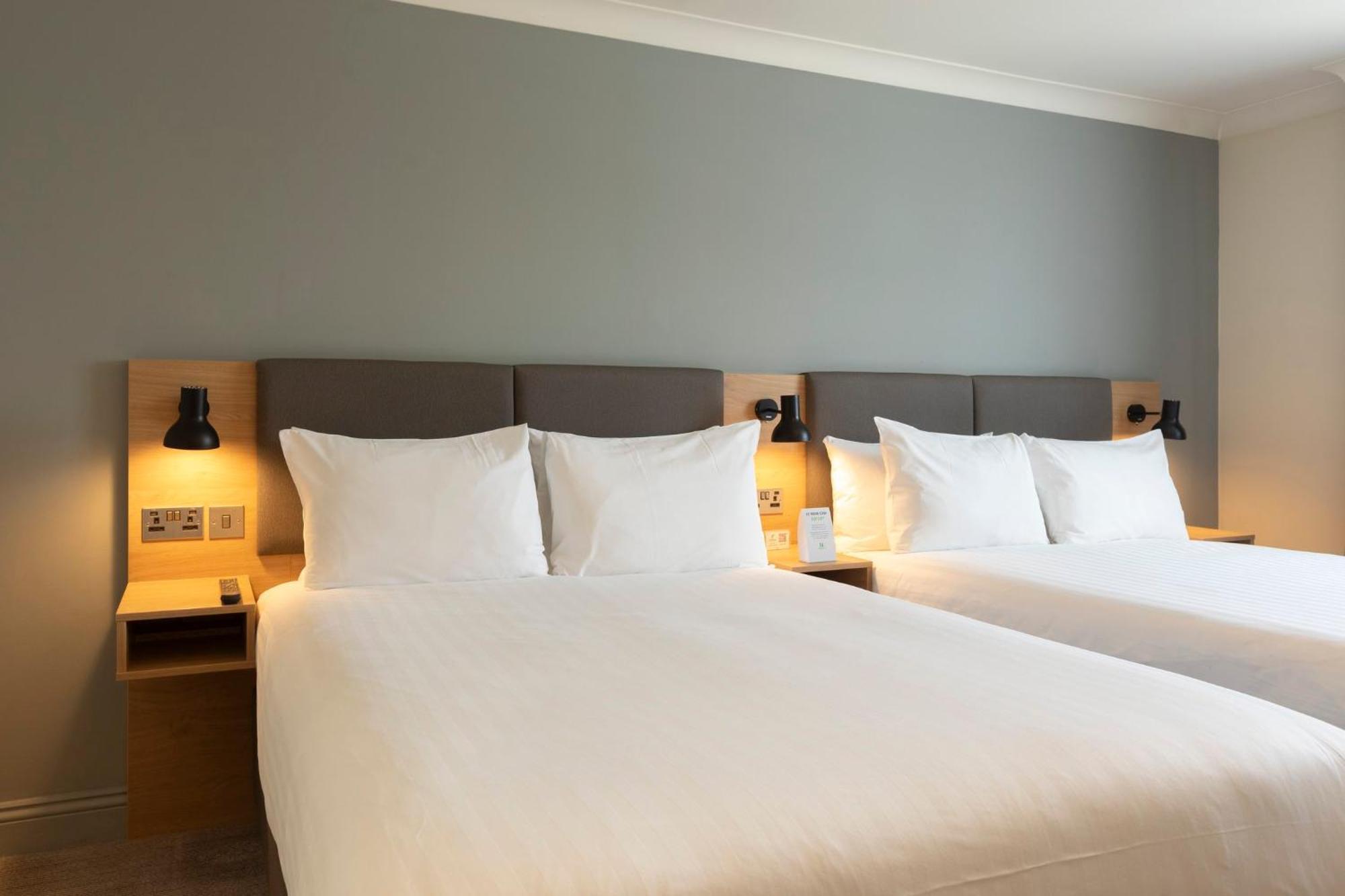 Holiday Inn Brentwood By Ihg Exteriör bild